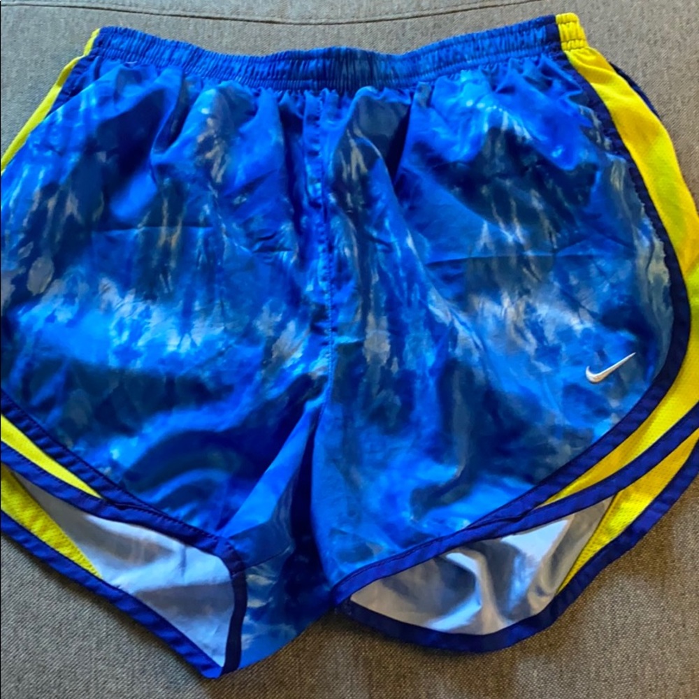 Nike tempo shorts